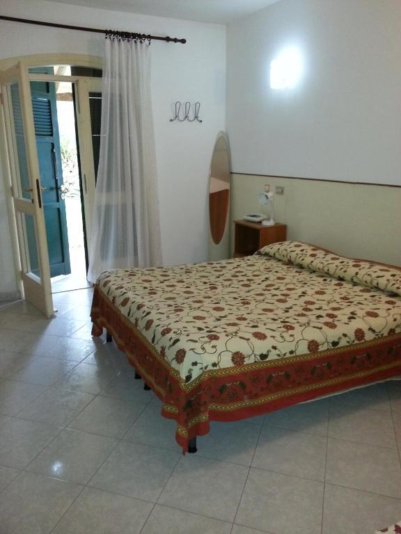 Albergo Ristorante Lucciola Santo Stefano al Mare Rum bild